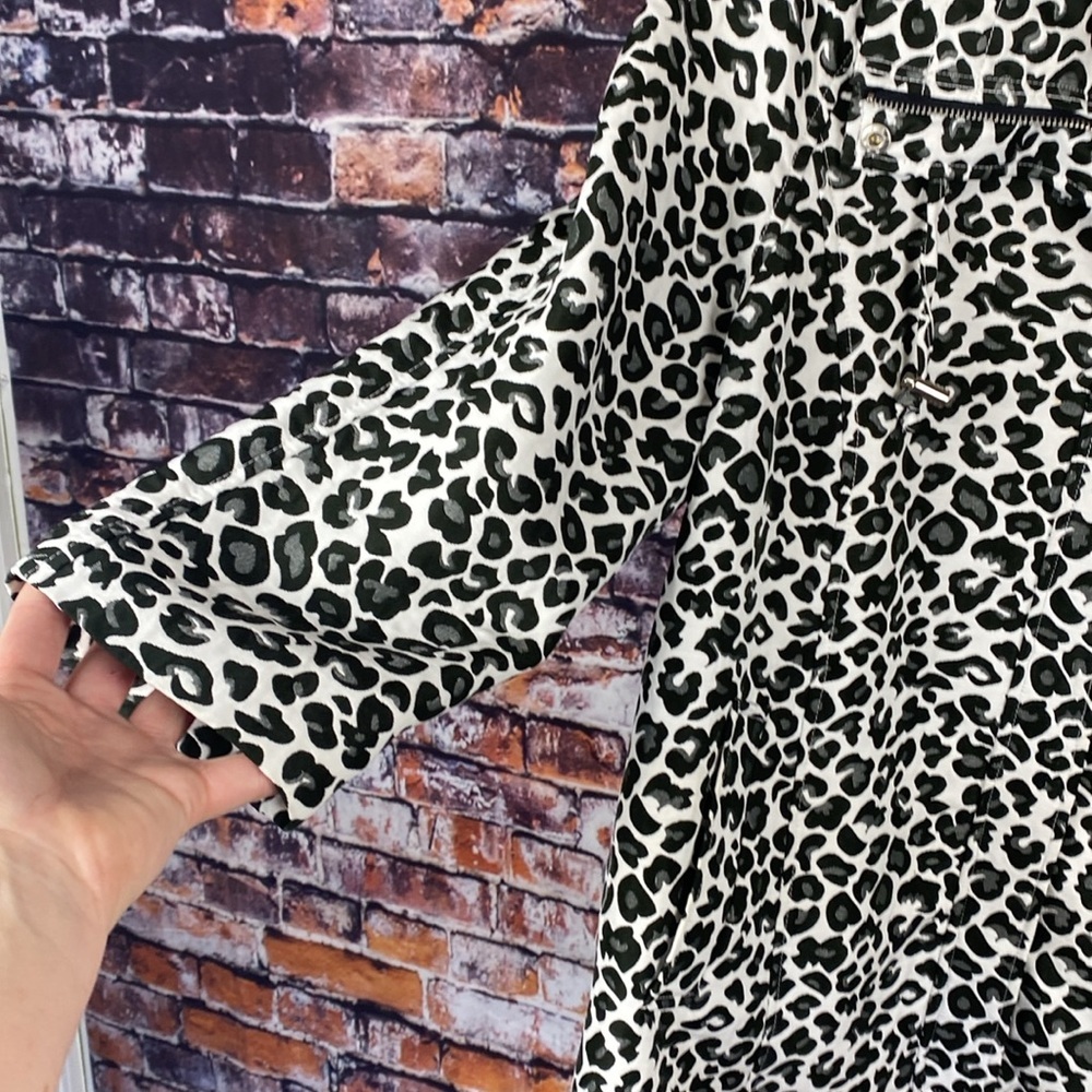 Erin London Black and White Leopard Oversized Jacket Sz L - Picture 9 of 14